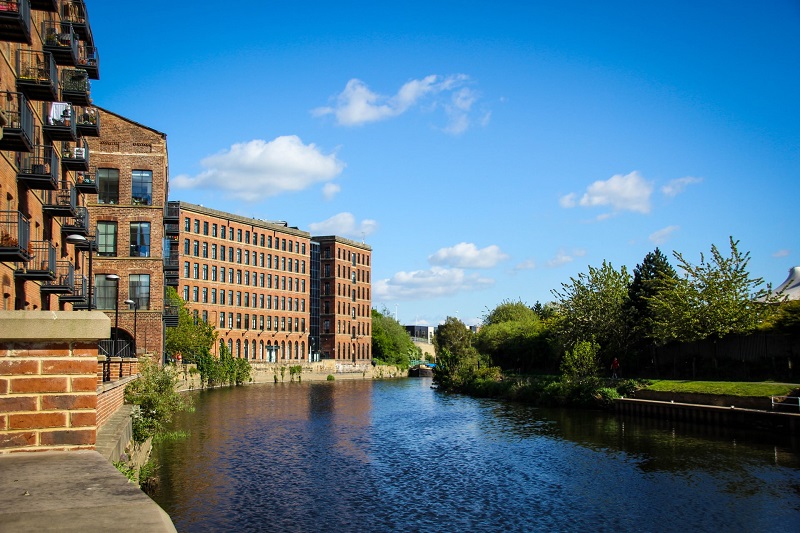 Best areas and suburbs in Leeds Expat Arrivals